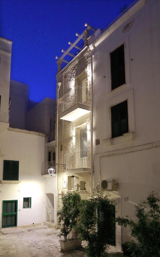 Palazzo Stapane Home Suite 9 - Luxury Living Монополи Экстерьер фото