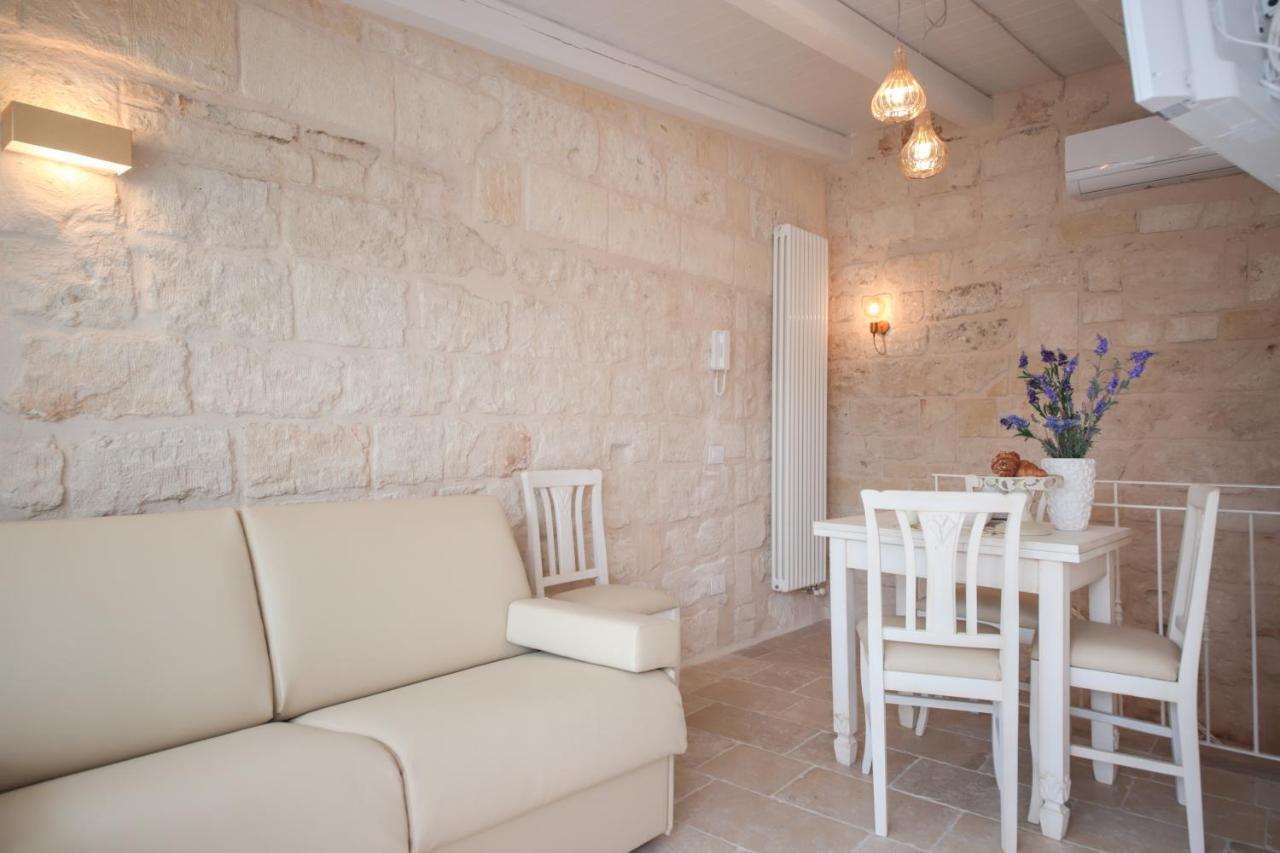 Palazzo Stapane Home Suite 9 - Luxury Living Монополи Экстерьер фото